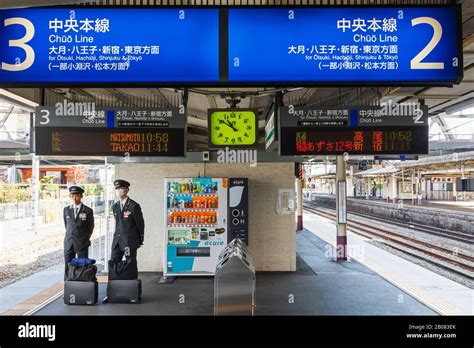 酒折駅から甲府駅：歴史と現代の交差点